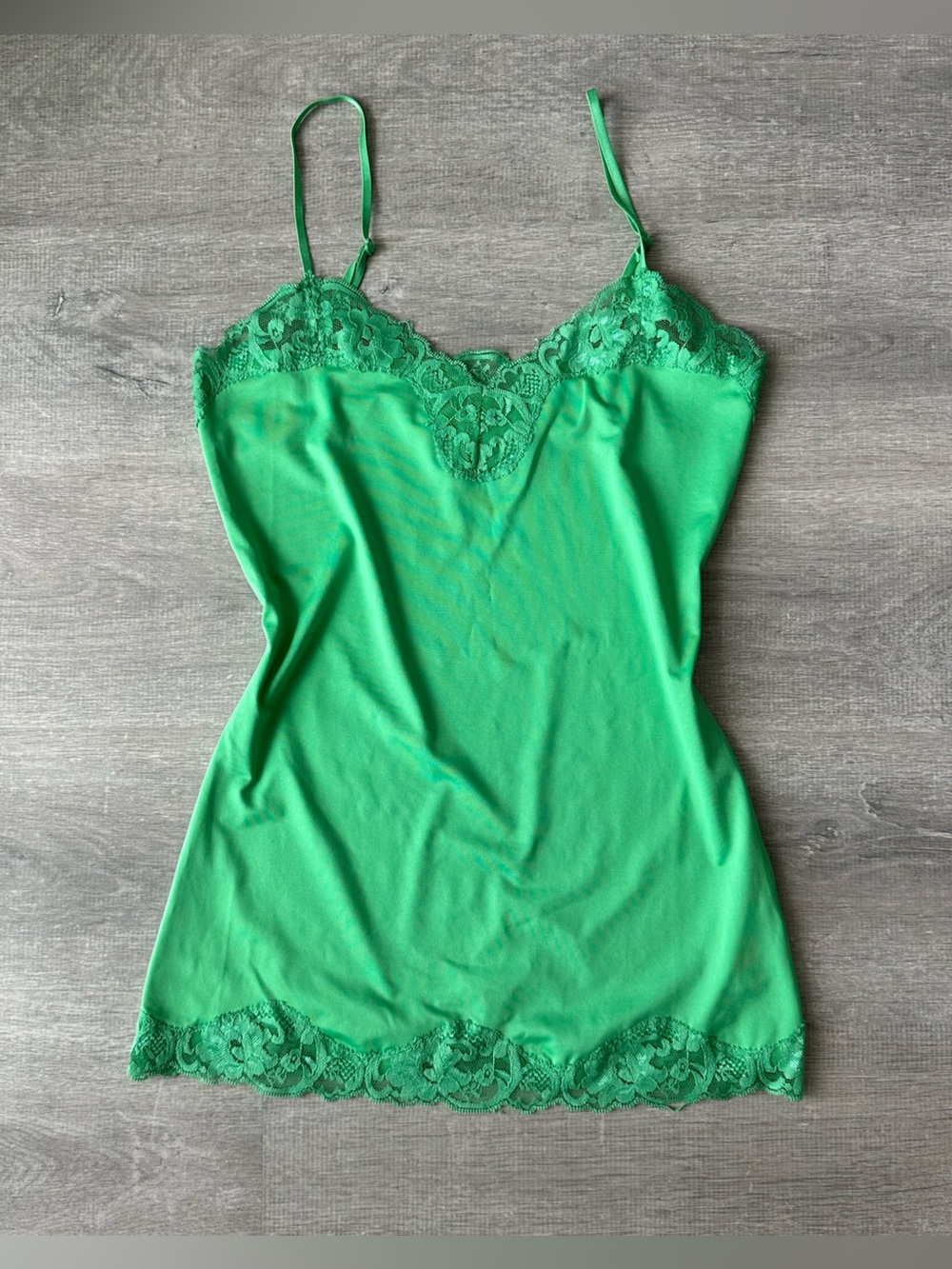 Ricki’s Bright Green Lace Cami Y2K